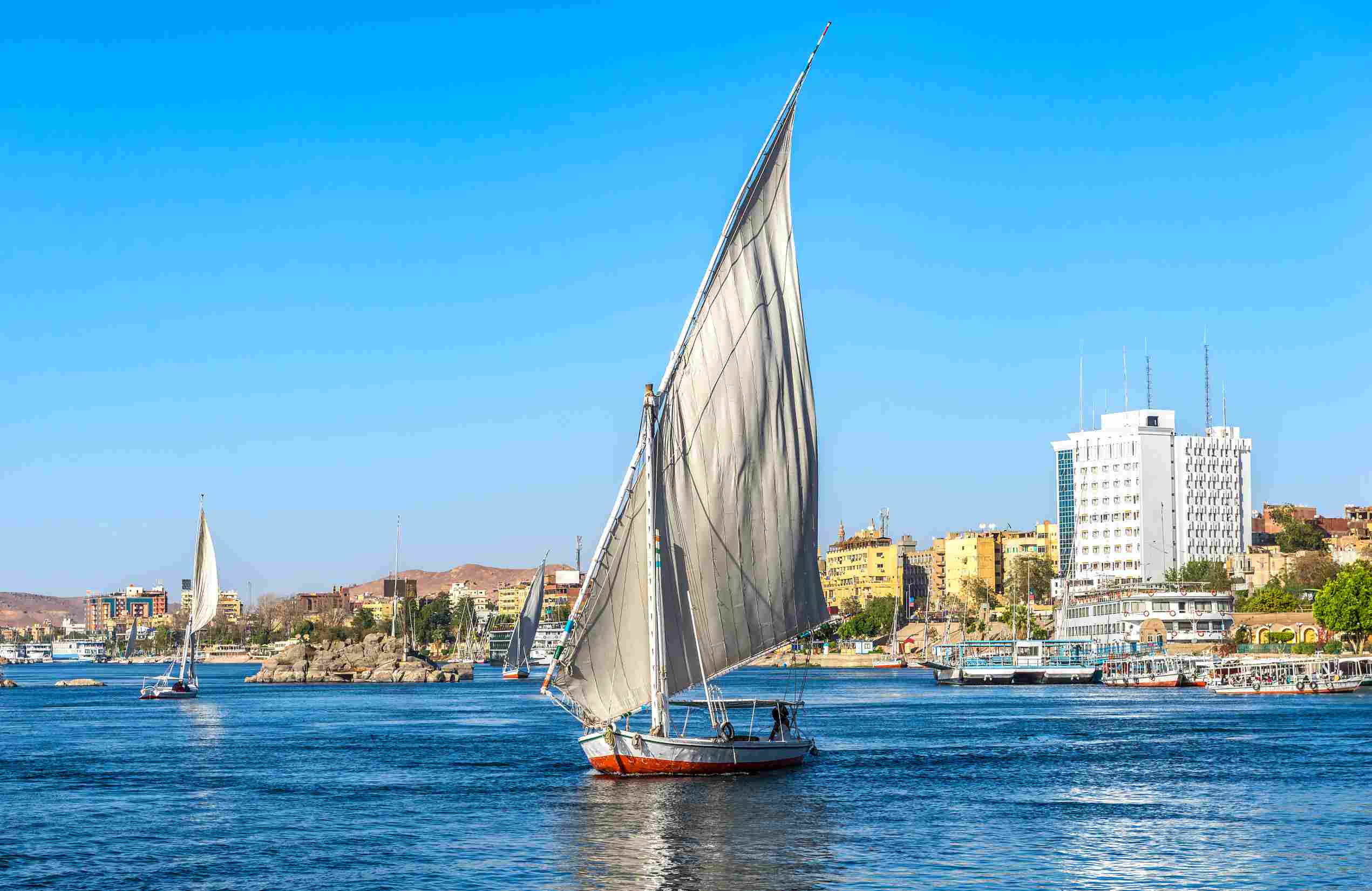 https egypt eta com images beautiful view of sailing boat trip