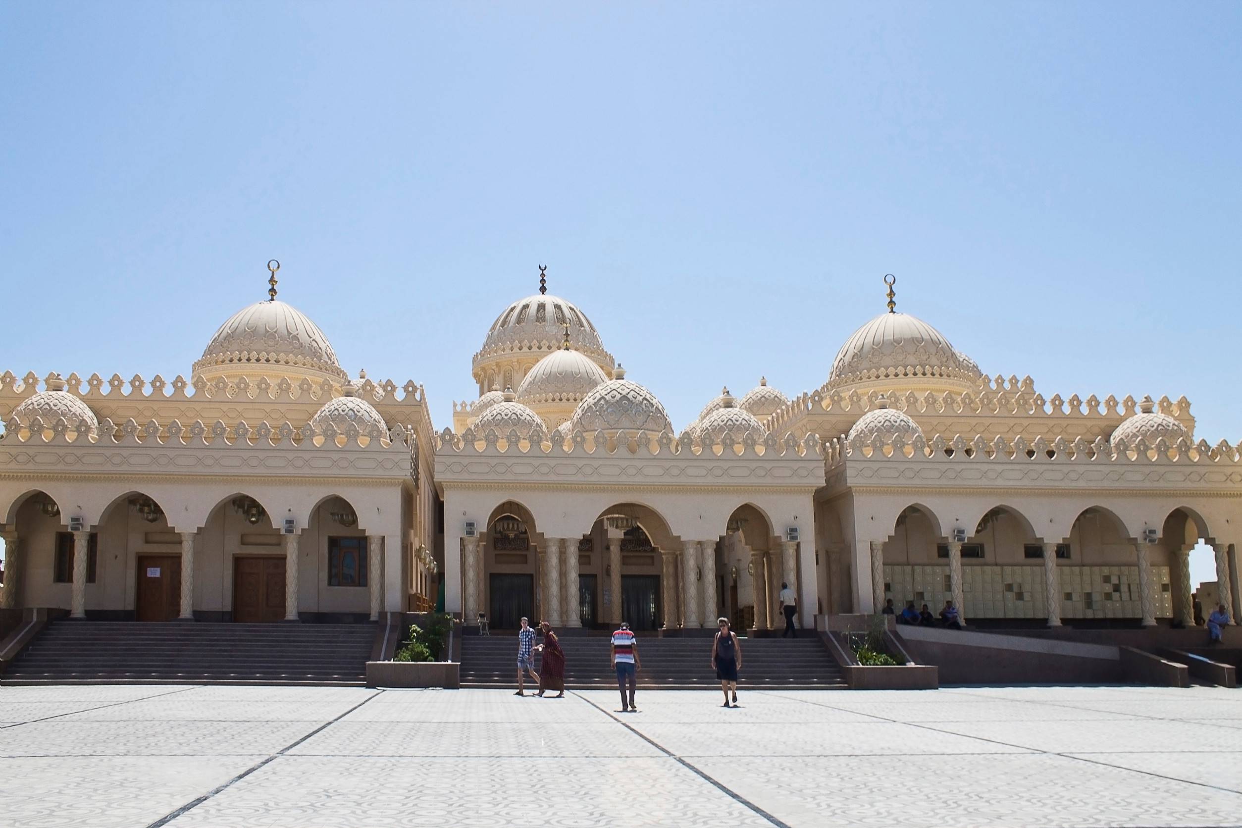 https egypt eta com images building of a mosque in egypt