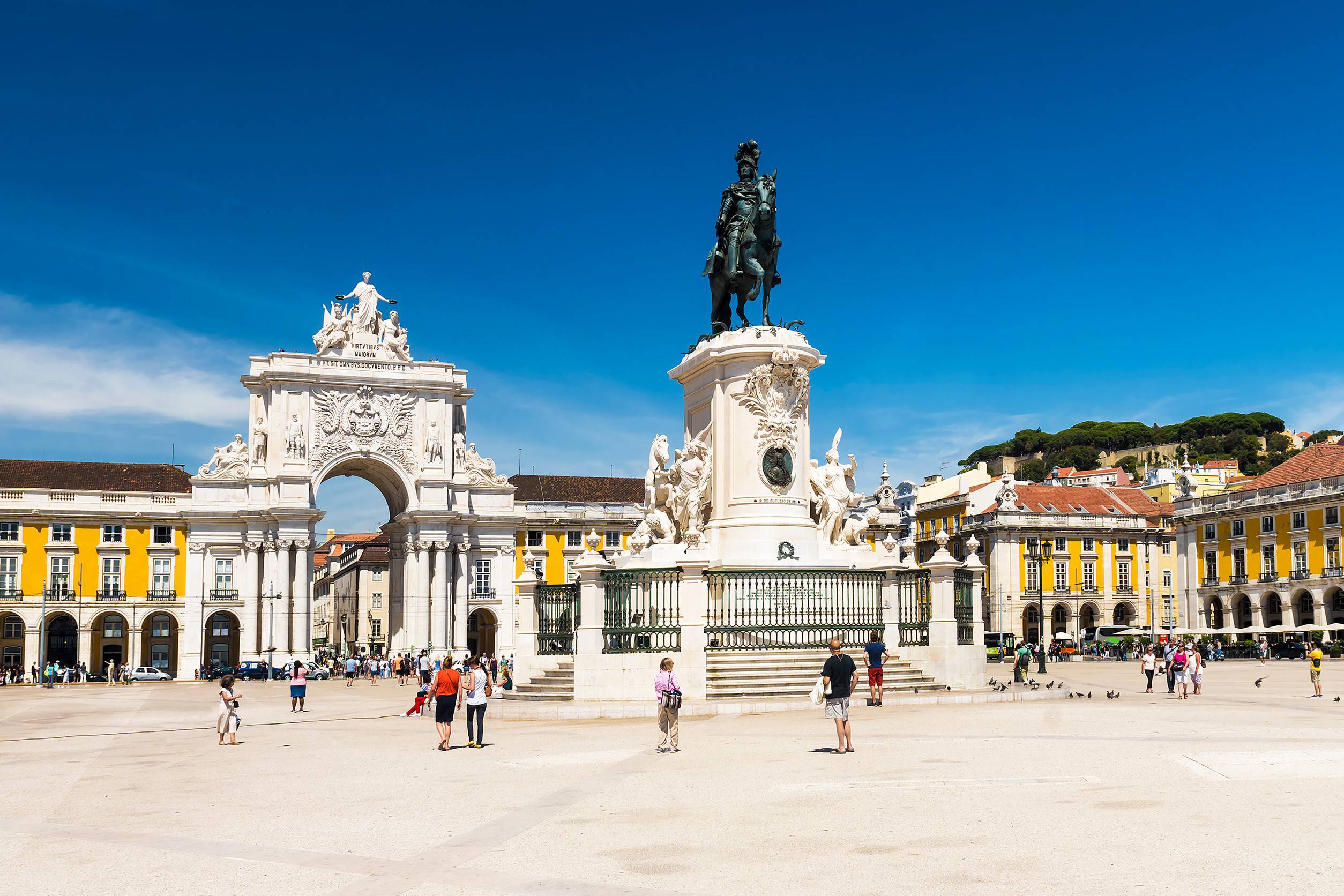 https egypt eta com images commerce square in lisbon portugal