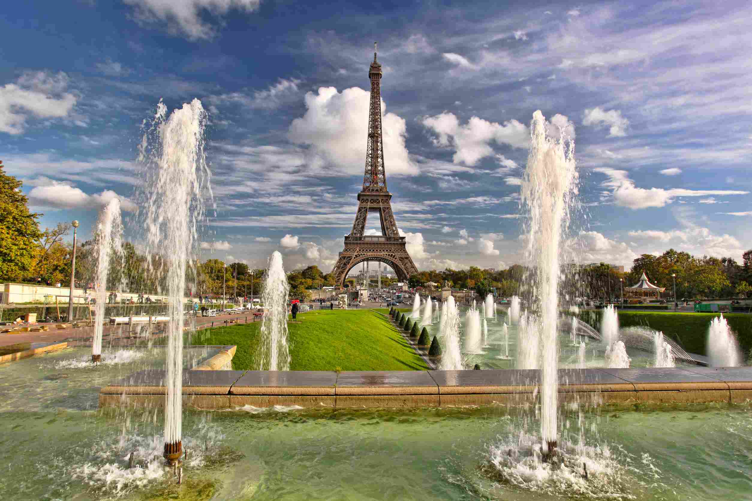https egypt eta com images eiffel tower with fountains in paris france