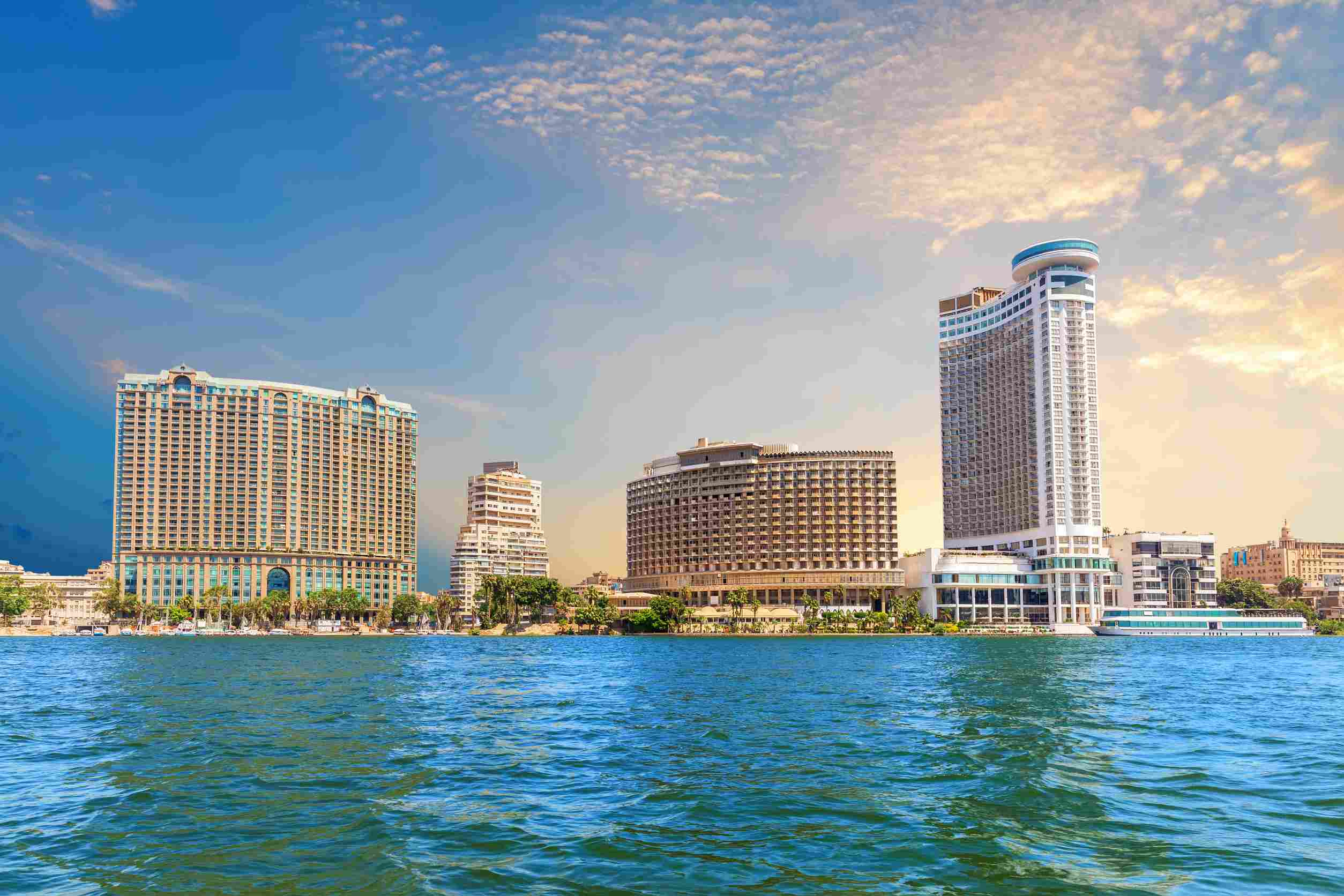 https egypt eta com images fashionable buildings on the nile popular view of cairo