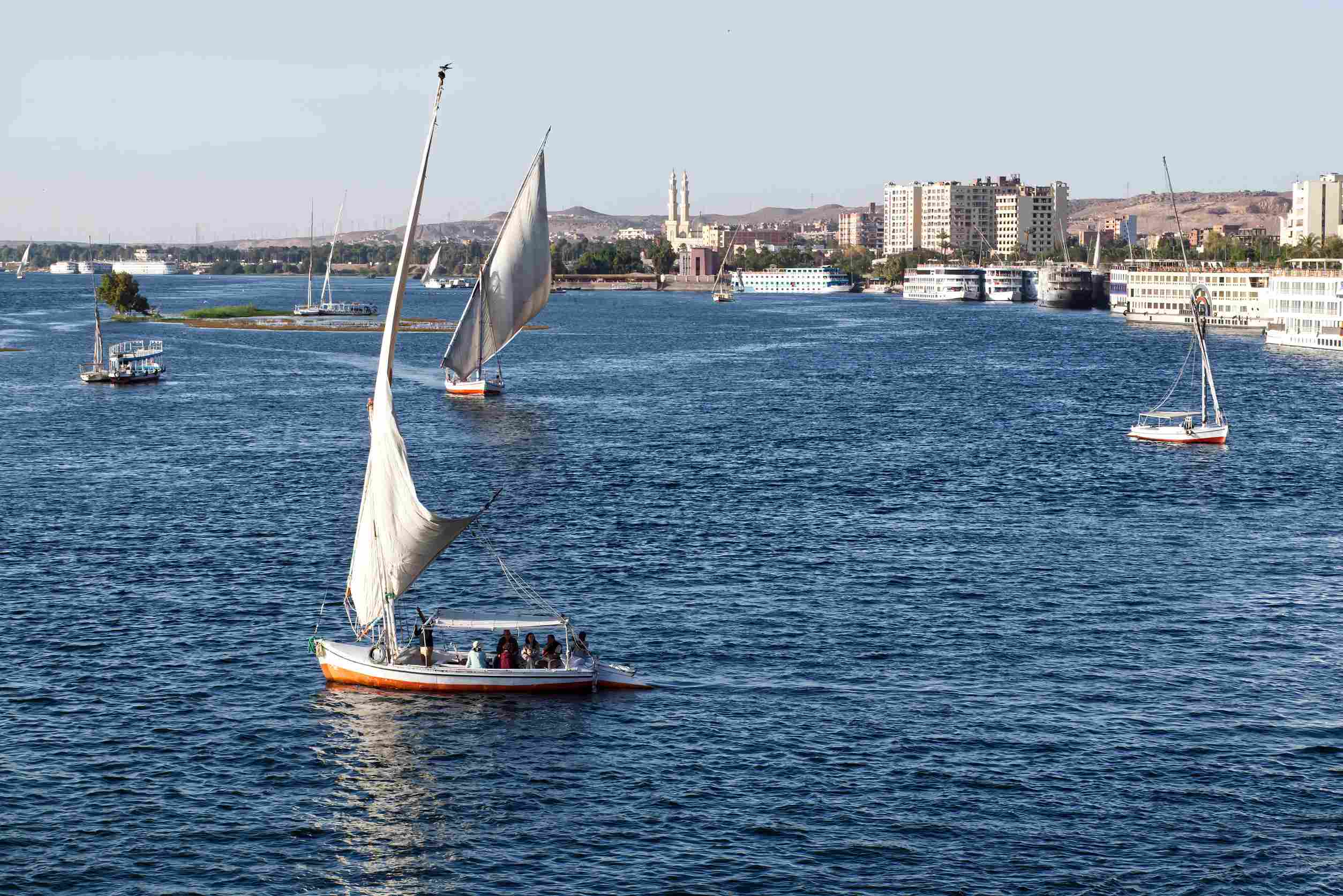 https egypt eta com images feluka sailing on nile river egyp