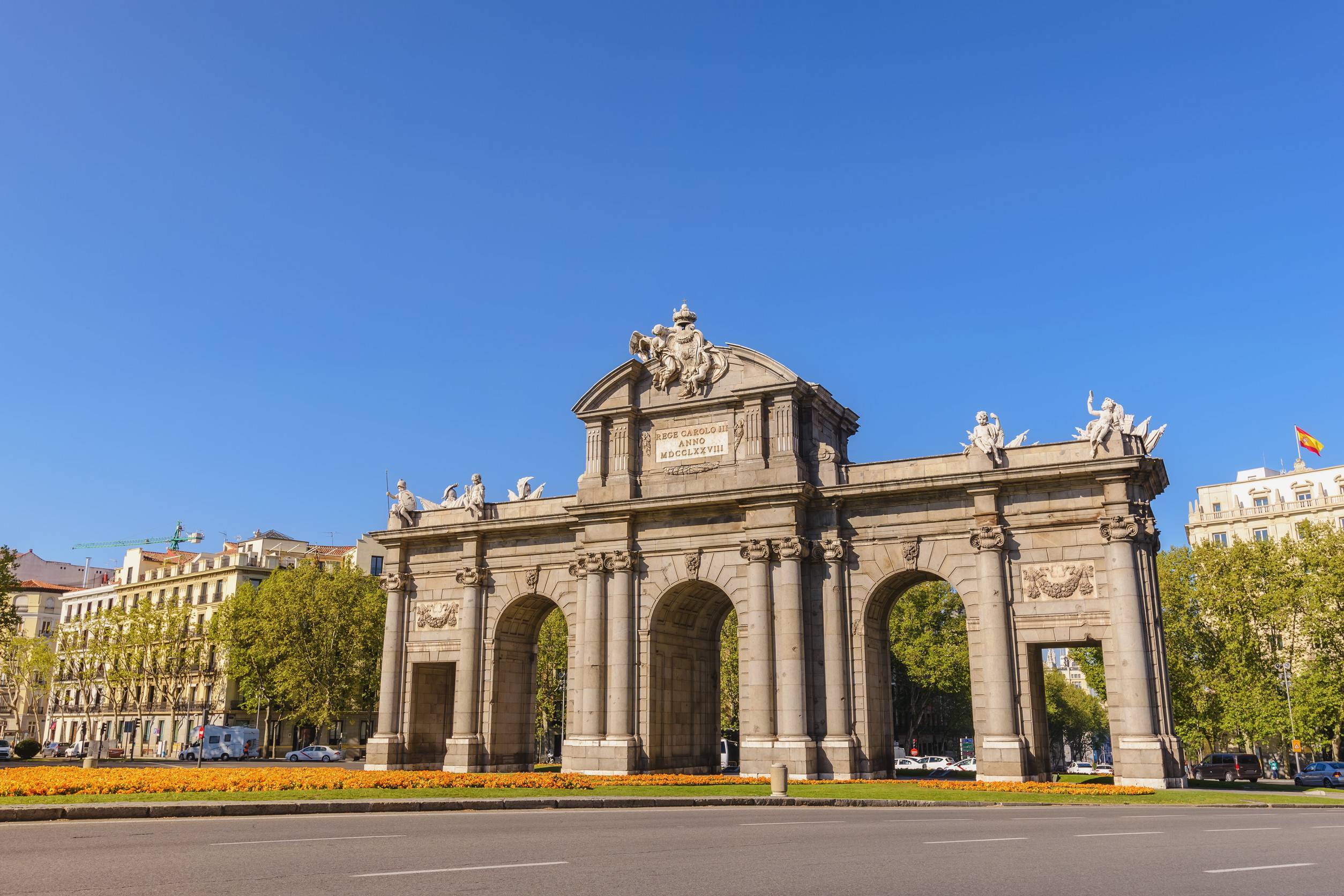 https egypt eta com images madrid spain city skyline at puerta de alcala