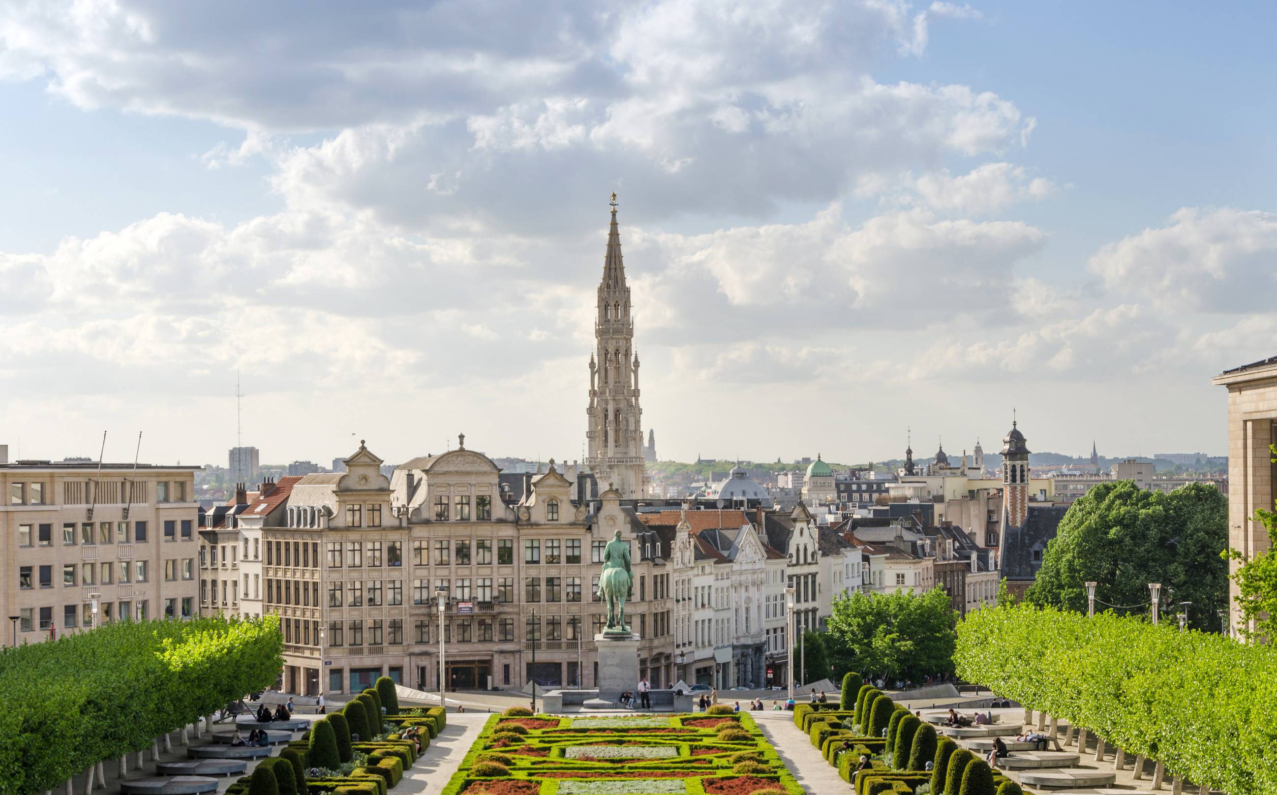 https egypt eta com images mont des arts mount of the arts gardens in brussels belgium