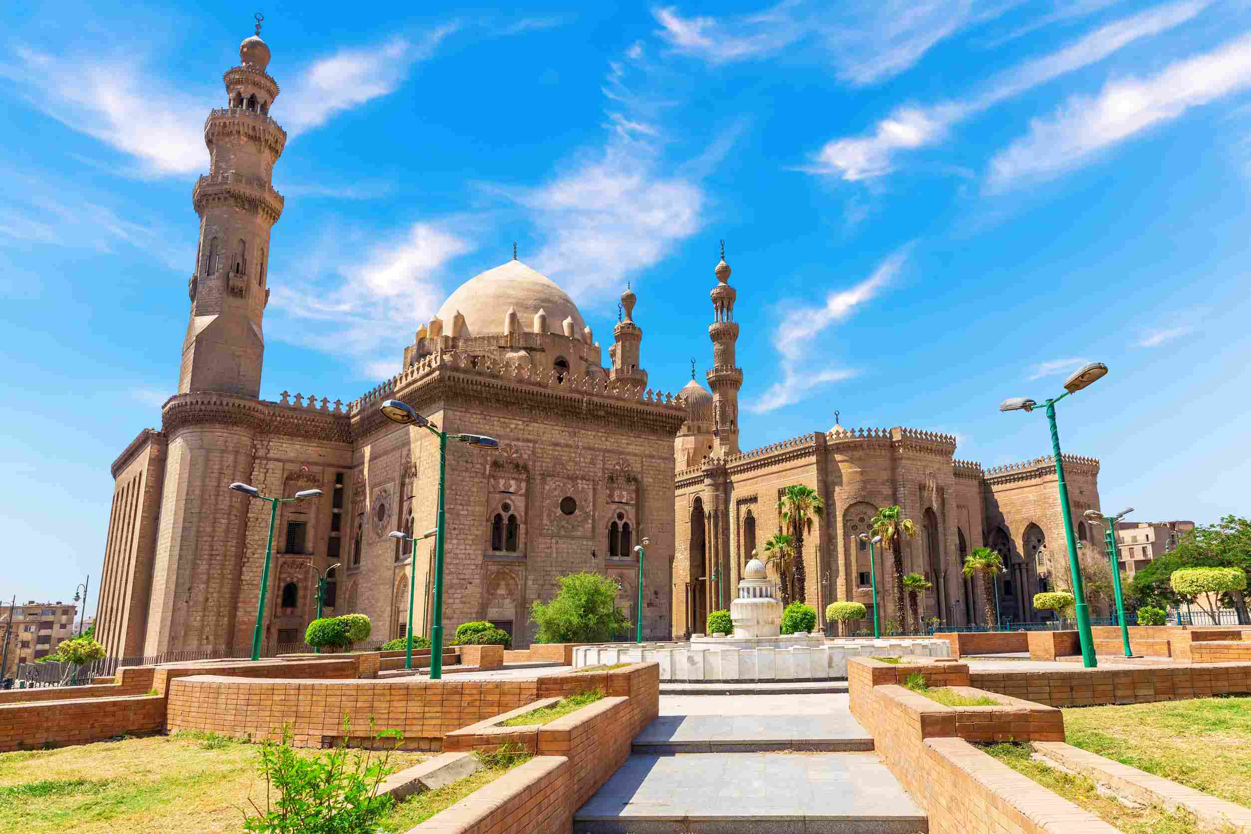 https egypt eta com images mosque madrasa of sultan hasan one of the largest mosques in the world important muslim landma
