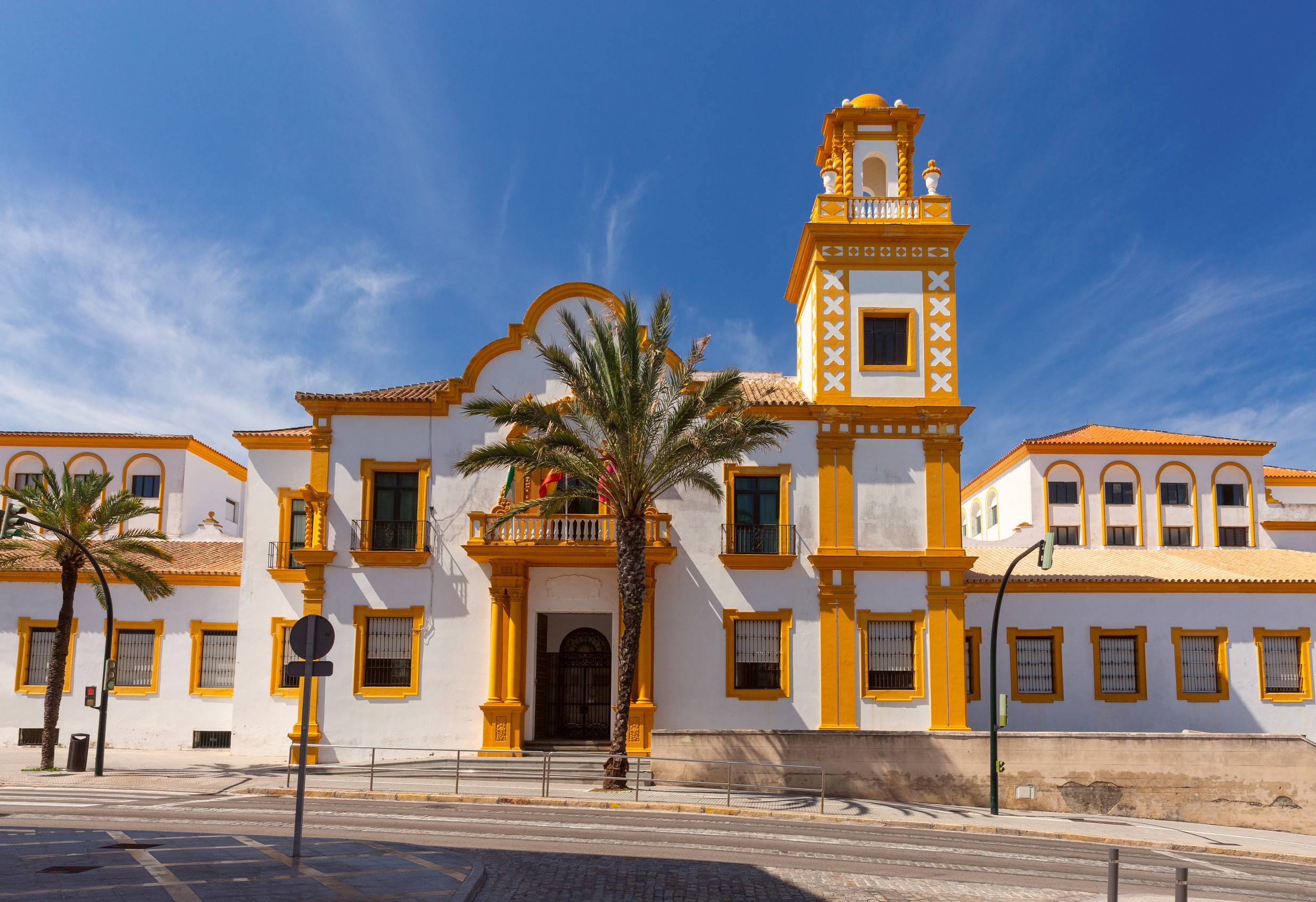 https egypt eta com images old beautiful building in traditional colors on the waterfront in cadiz