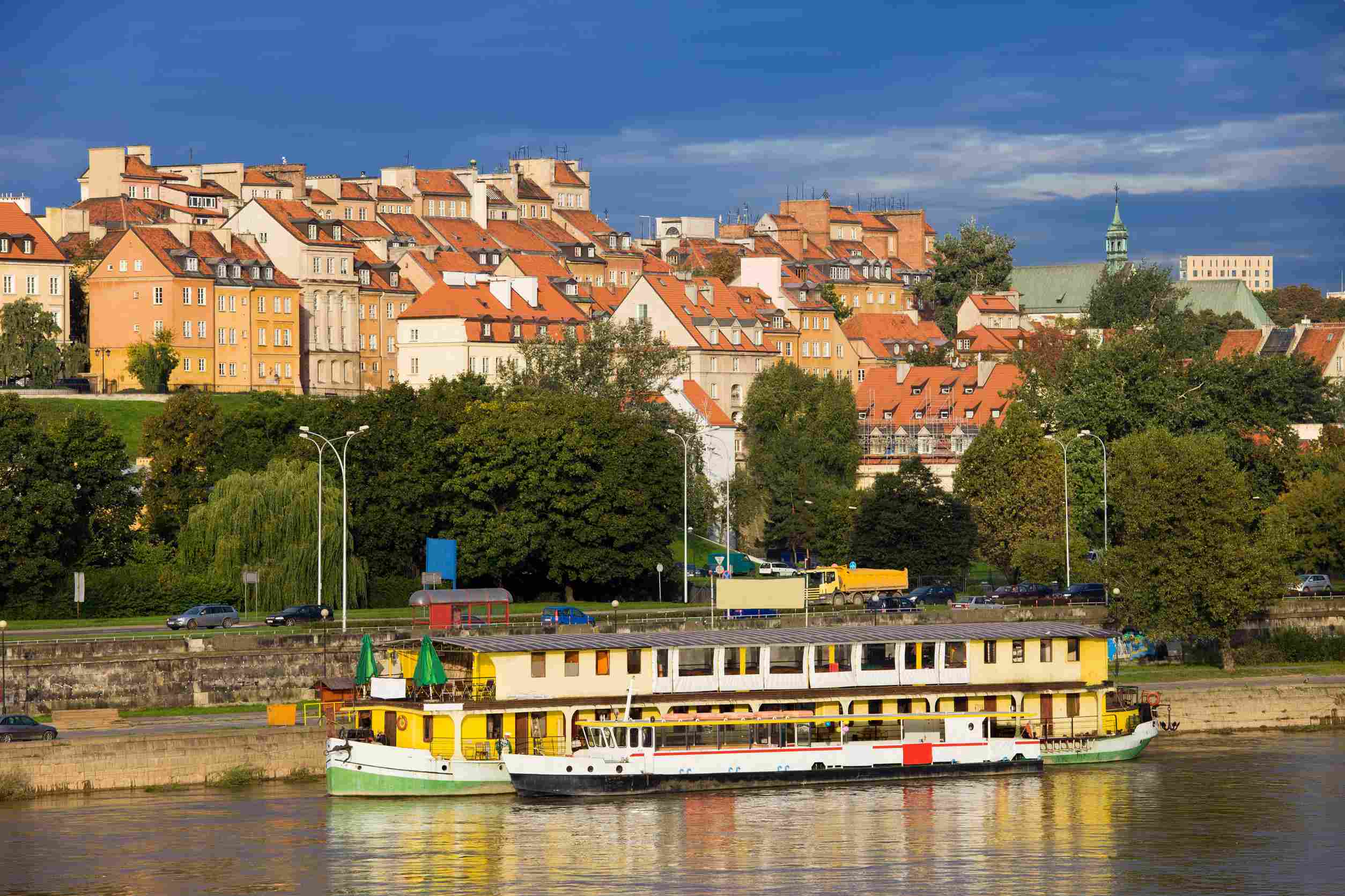 https egypt eta com images old town by the river vistula picturesque scenery in the city of warsaw poland