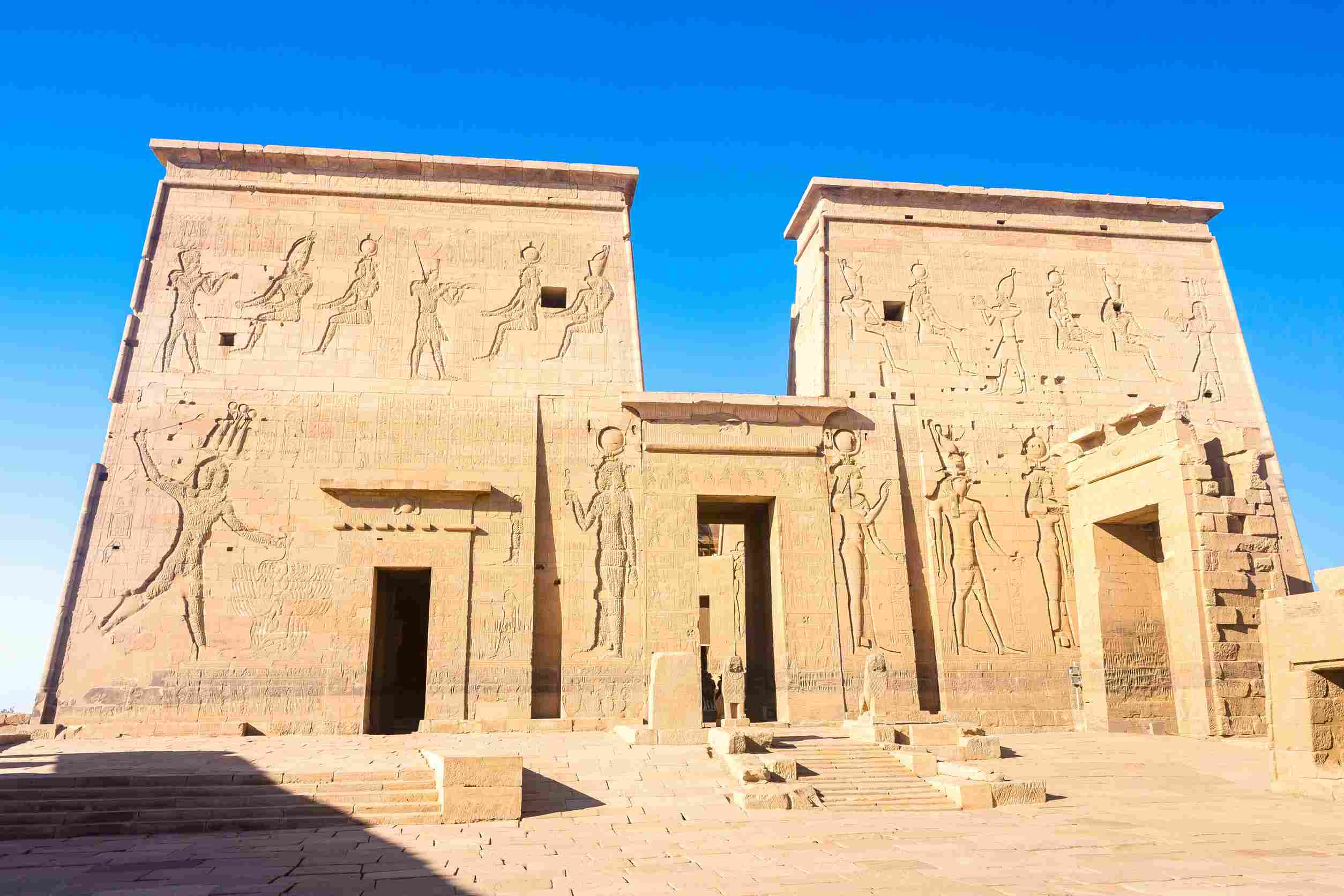 https egypt eta com images philae temple in aswan on the nile in egypt africa