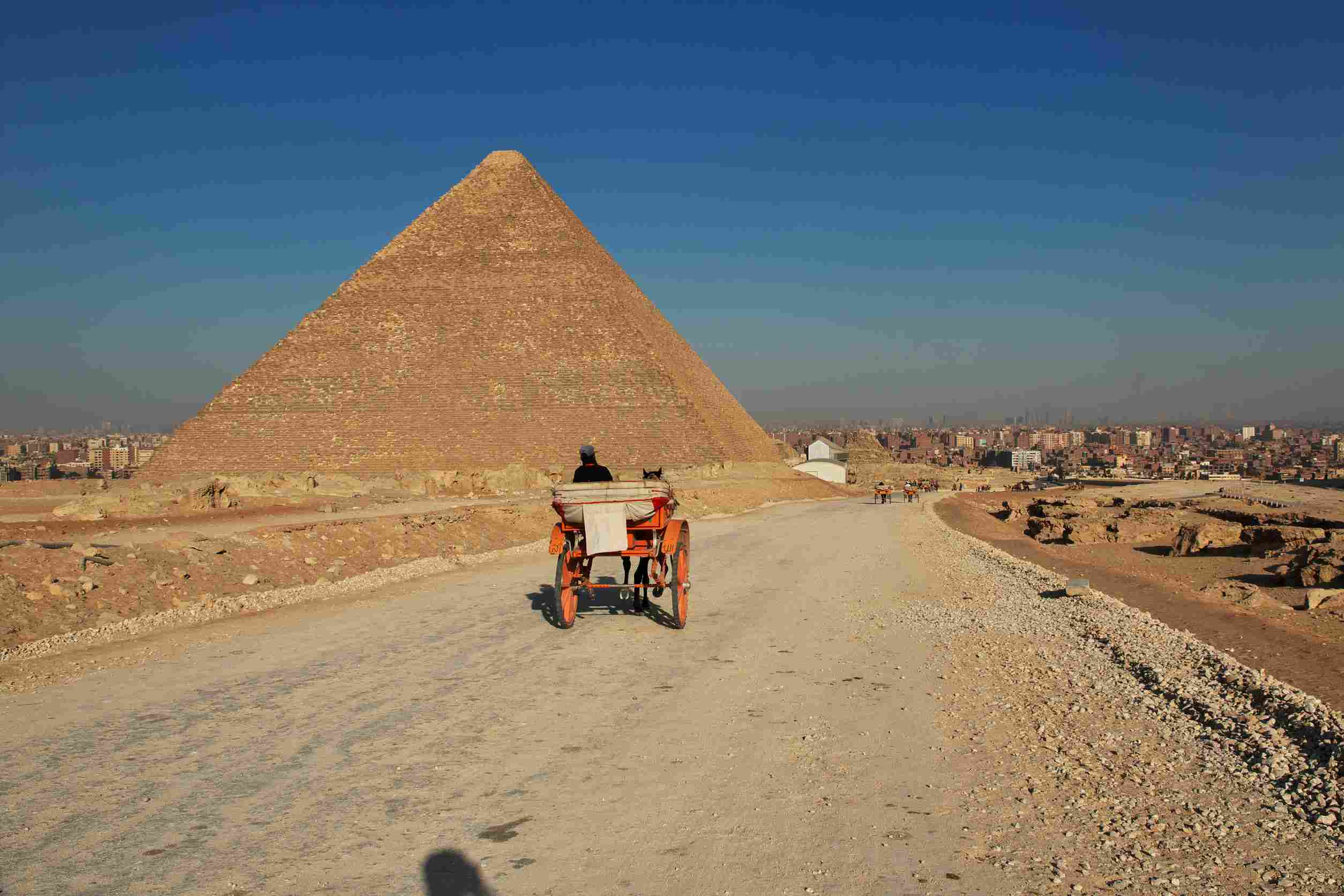 https egypt eta com images pyramids of the ancient egypt in giza cairo
