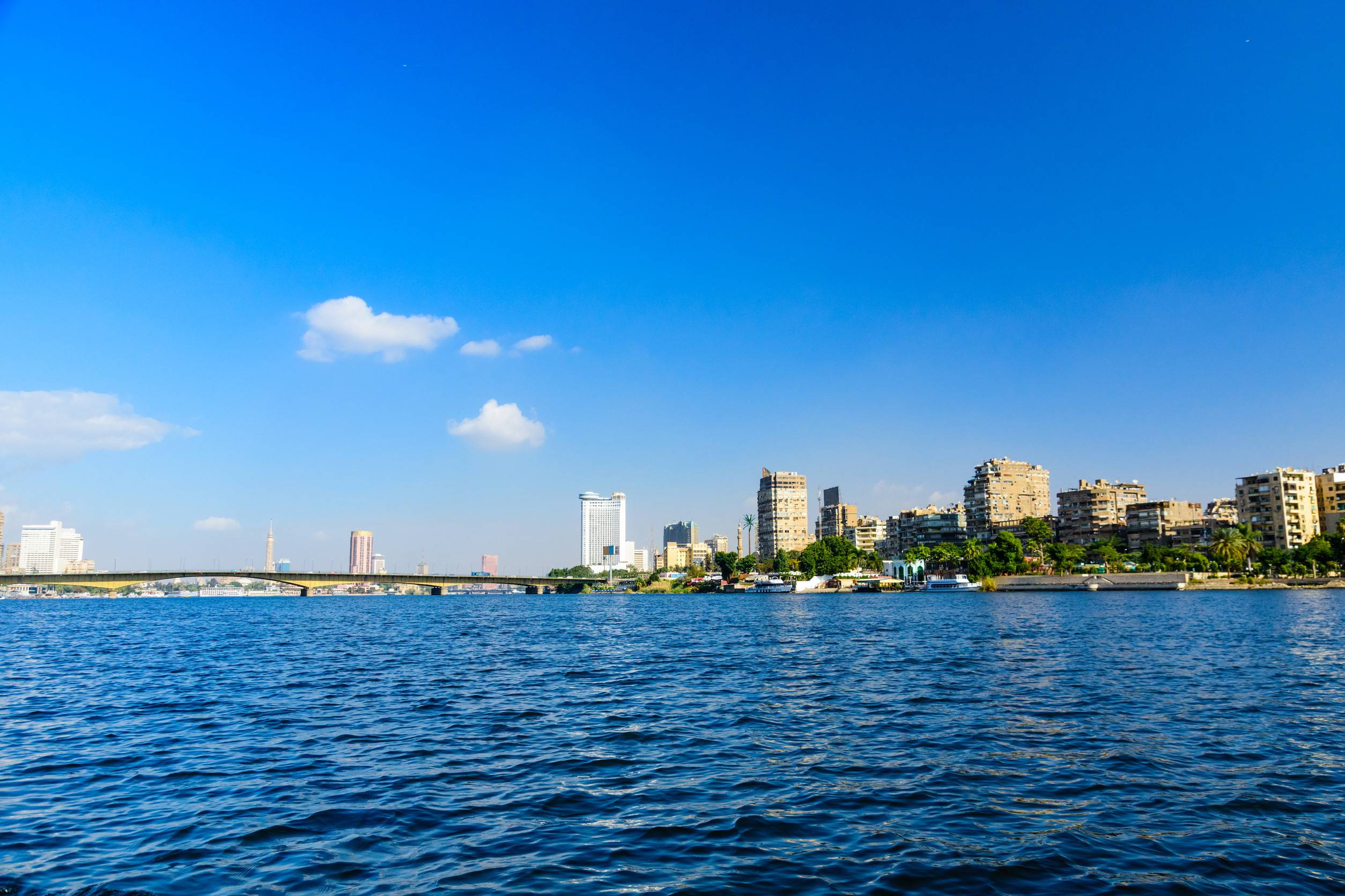 https egypt eta com images residential and office buildings ofcairo city view from nile river