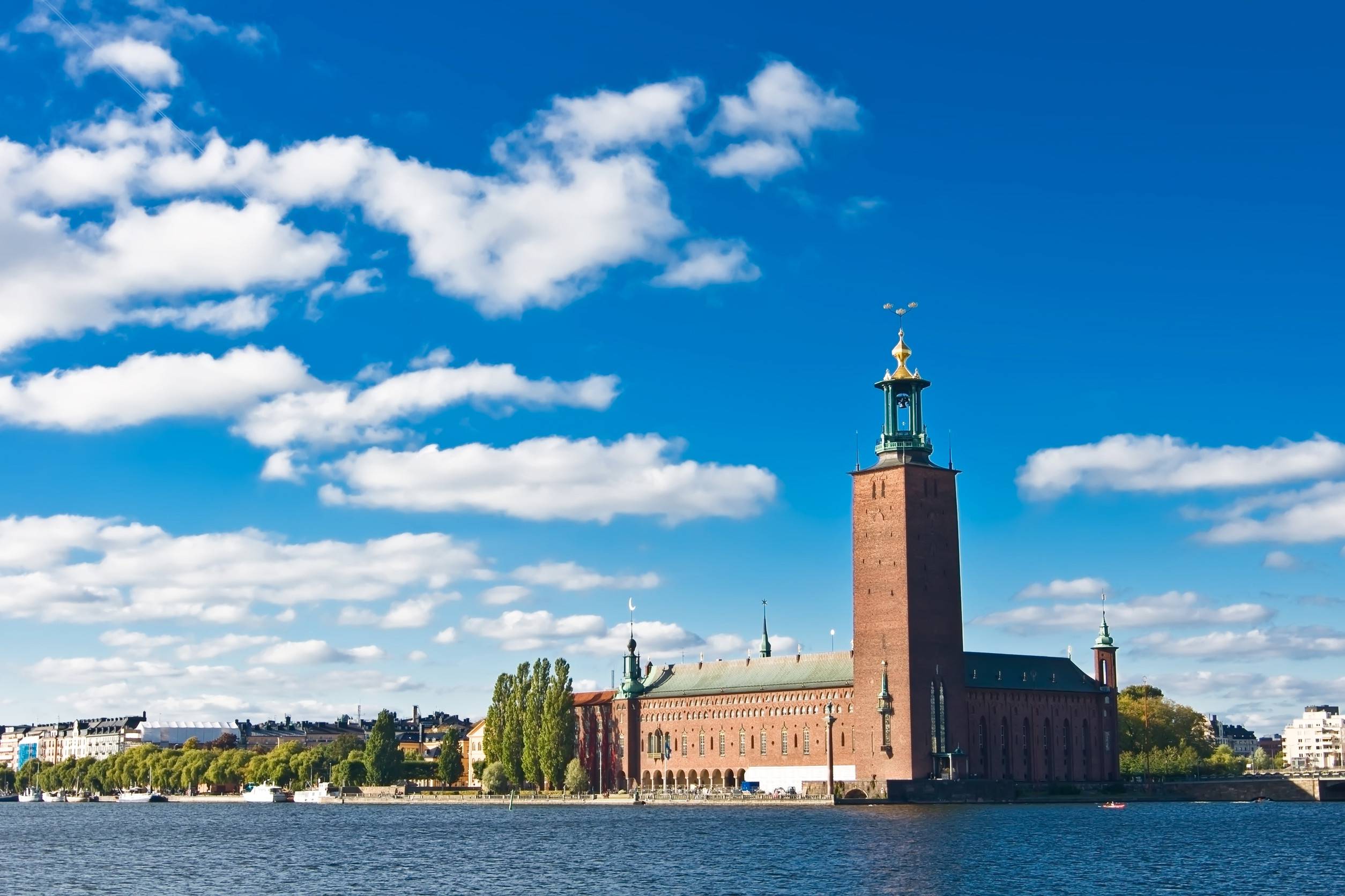 https egypt eta com images stockholm city hall and blue sky in summer