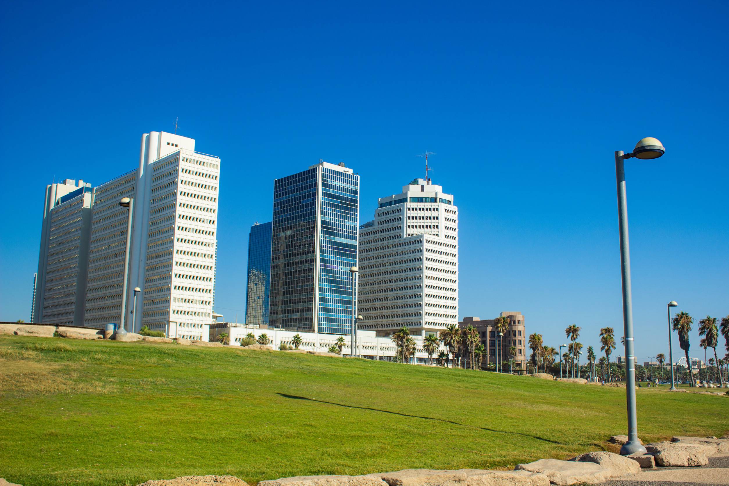 https egypt eta com images summer time tel aviv israeli capital city landmark urban photography with green grass square street