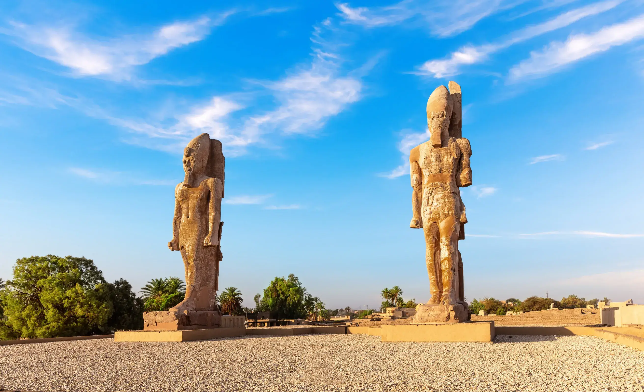 https egypt eta com images the colossal statues mortuary temple of thutmose iii valley of kings luxor egypt