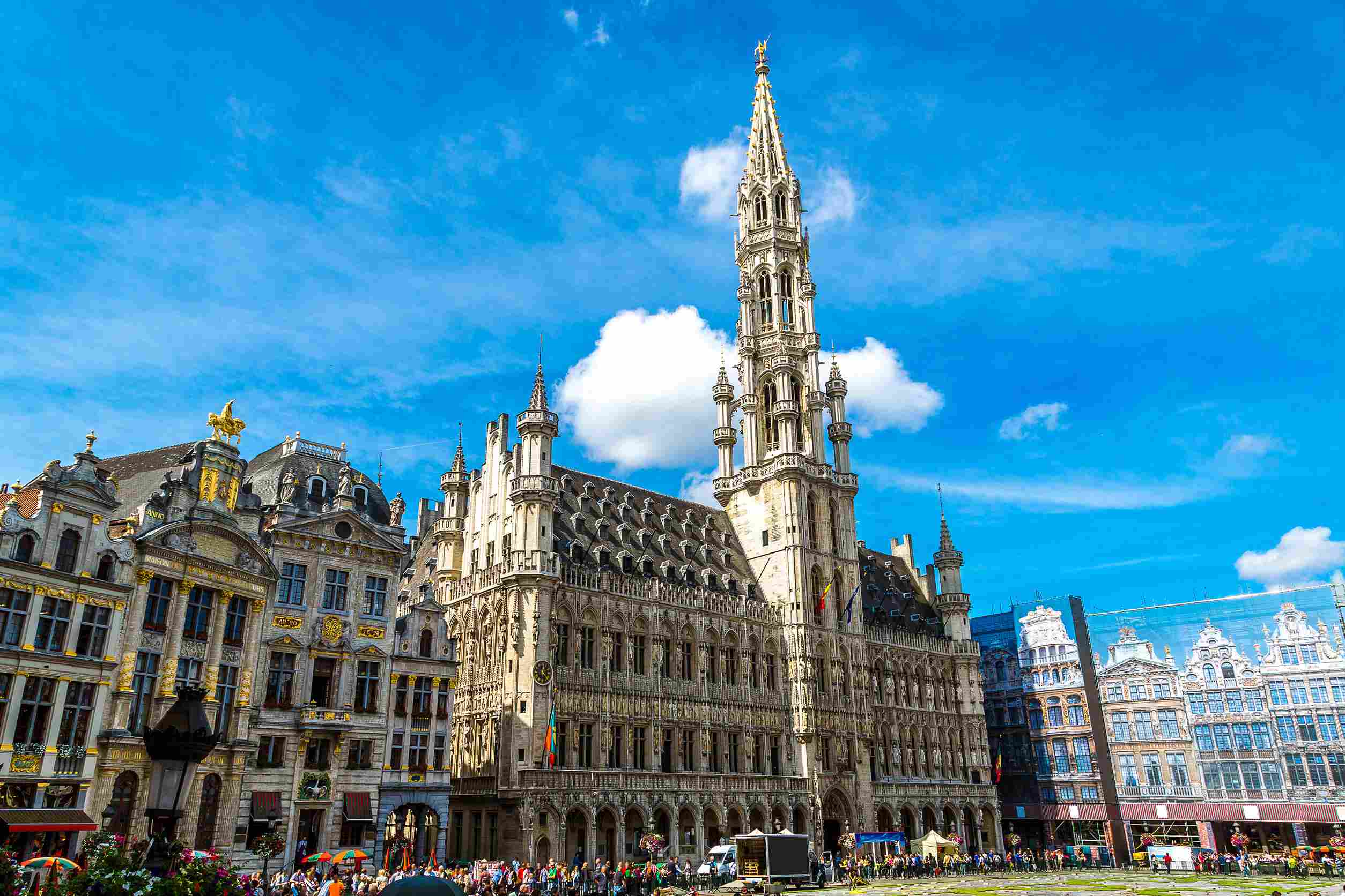 https egypt eta com images the grand place in a beautiful summer day in brussels belgium