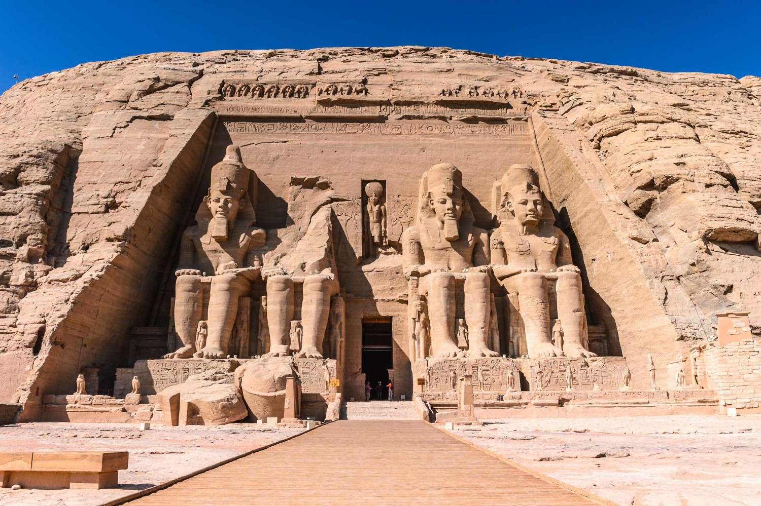 The Great Temple Of Ramesse Ii Abu Simbel Egypt