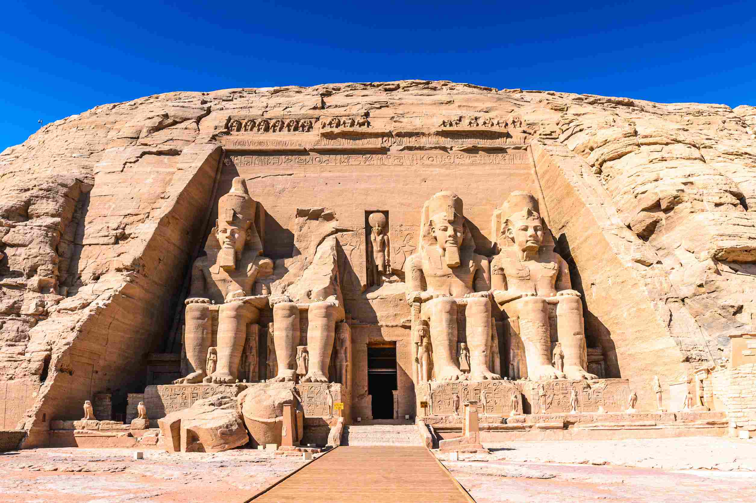 https egypt eta com images the great temple of ramesses ii abu simbel egypt