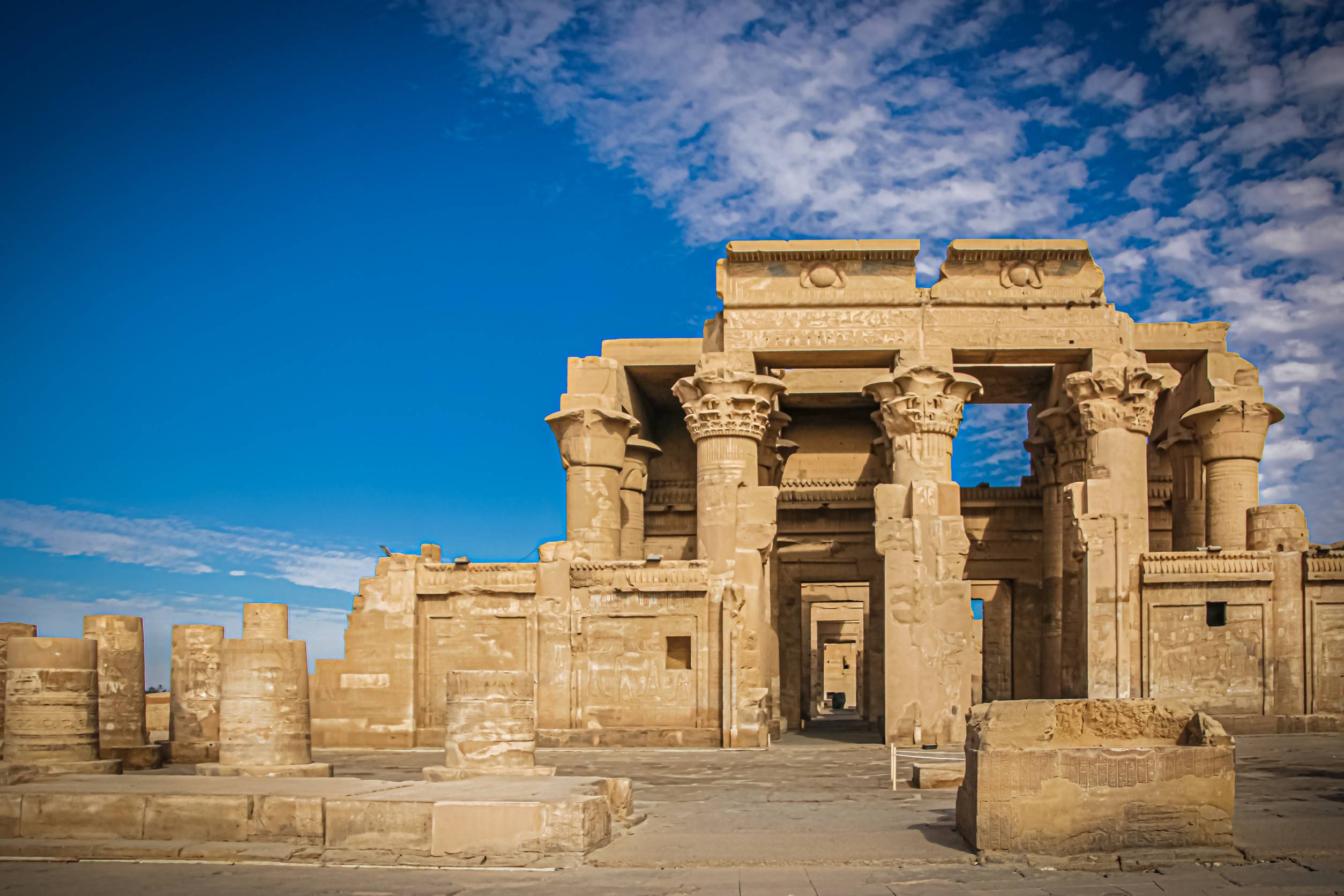 https egypt eta com images the ruins of the ancient temple of sebek in kom ombo egy