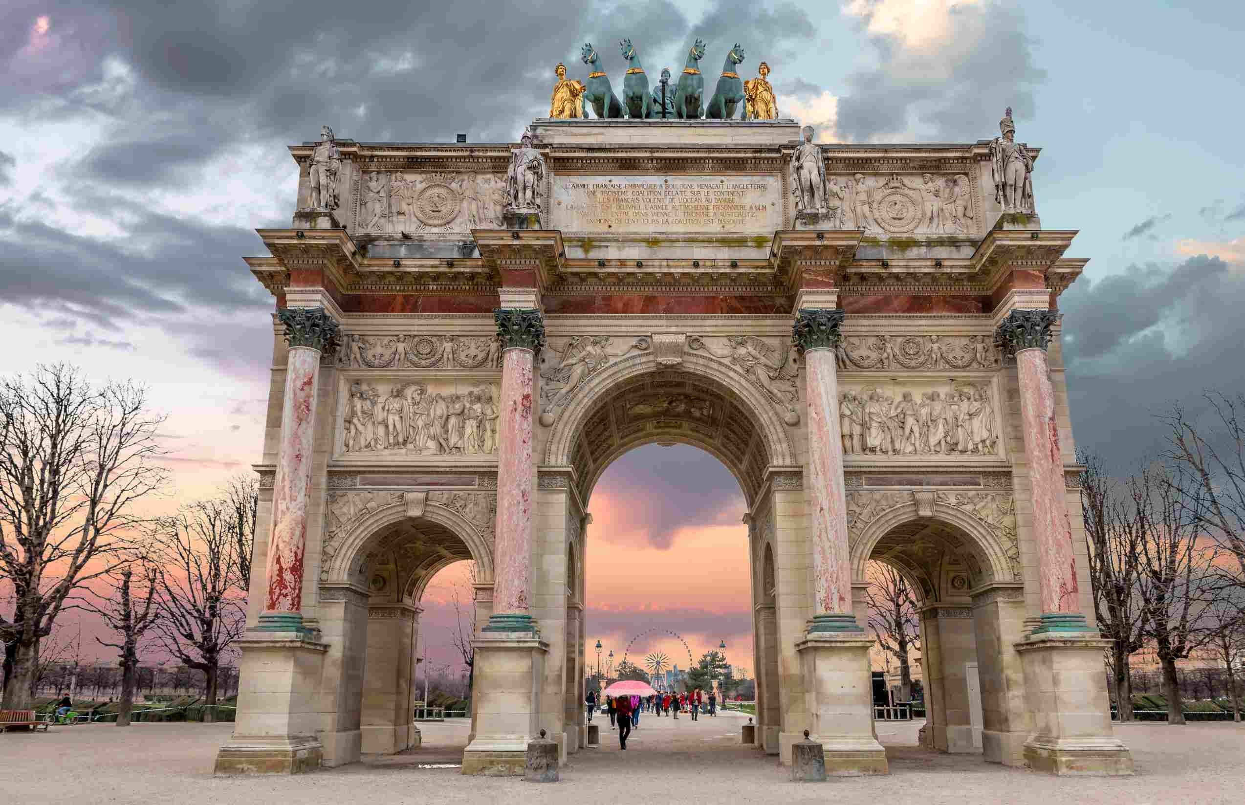 https egypt eta com images triumphal arch arc de triomphe du carrousel at tuileries gardens in paris france