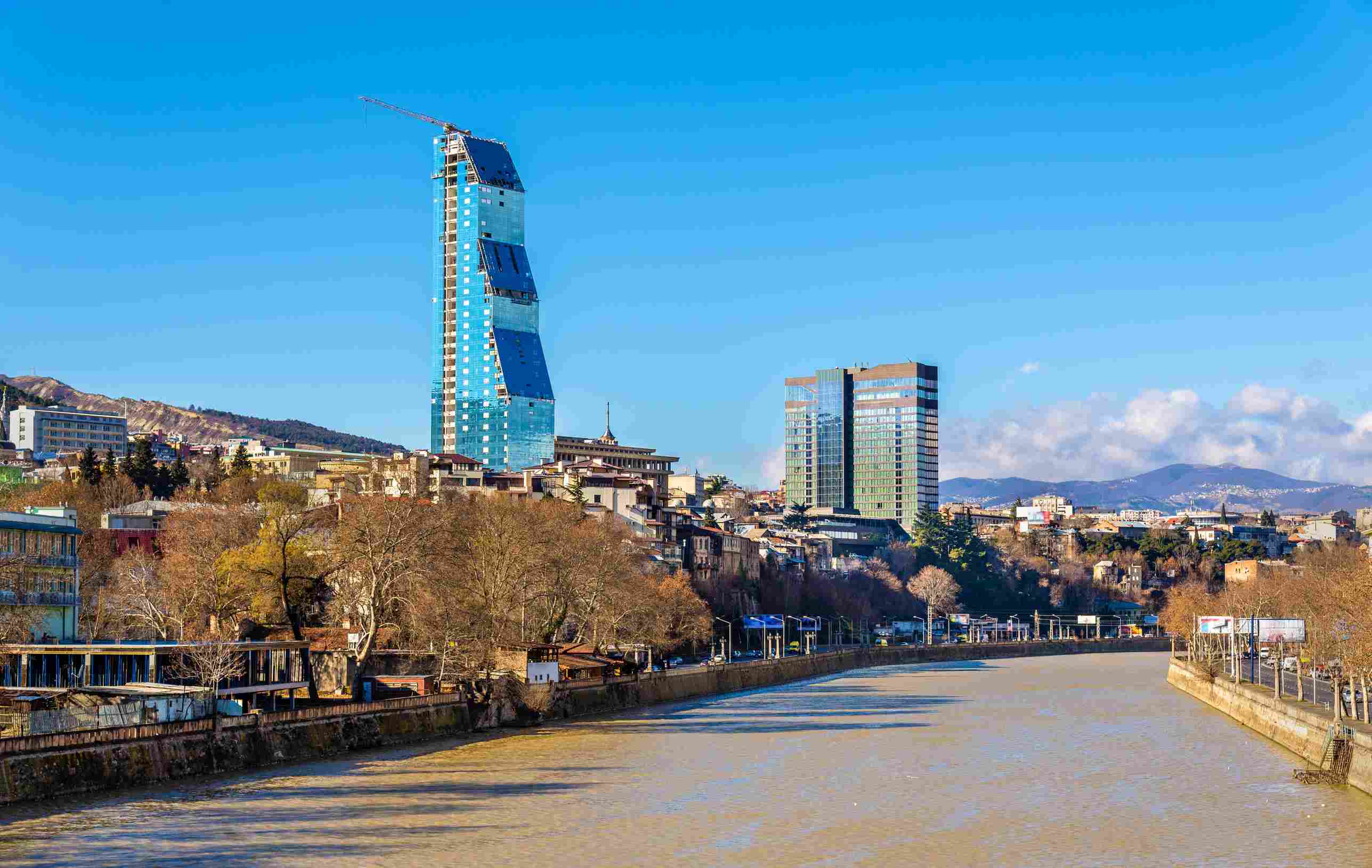 https egypt eta com images view of tbilisi on the banks of the kura river